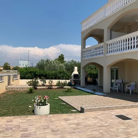 Apartment Mirela Vodice